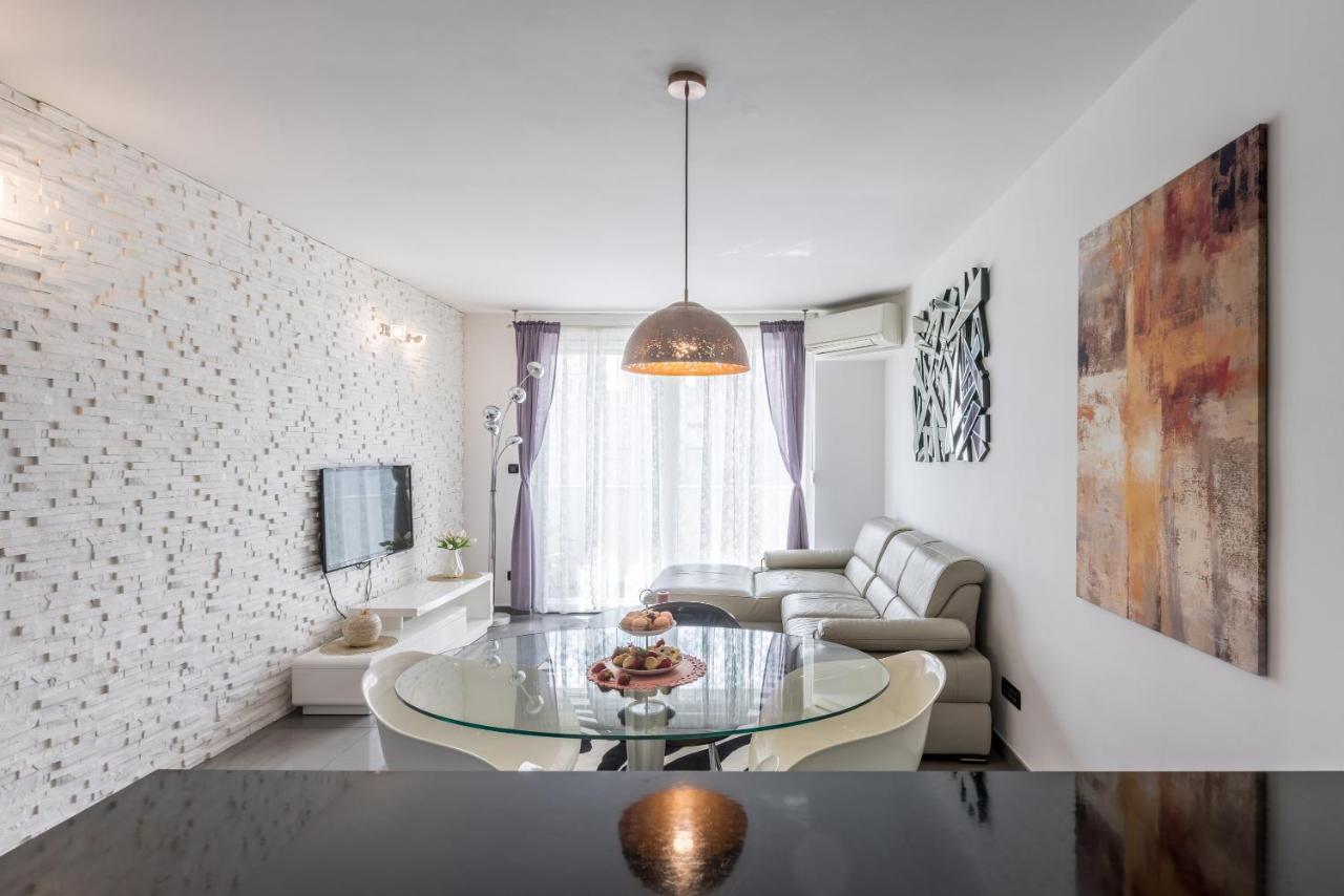 First Choice Apartment Сплит Екстериор снимка